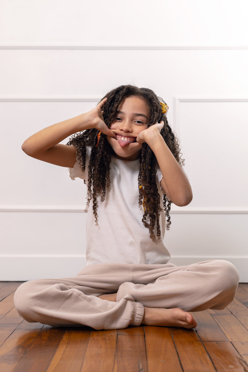 Soins naturels cheveux texturés enfants : routine capillaire