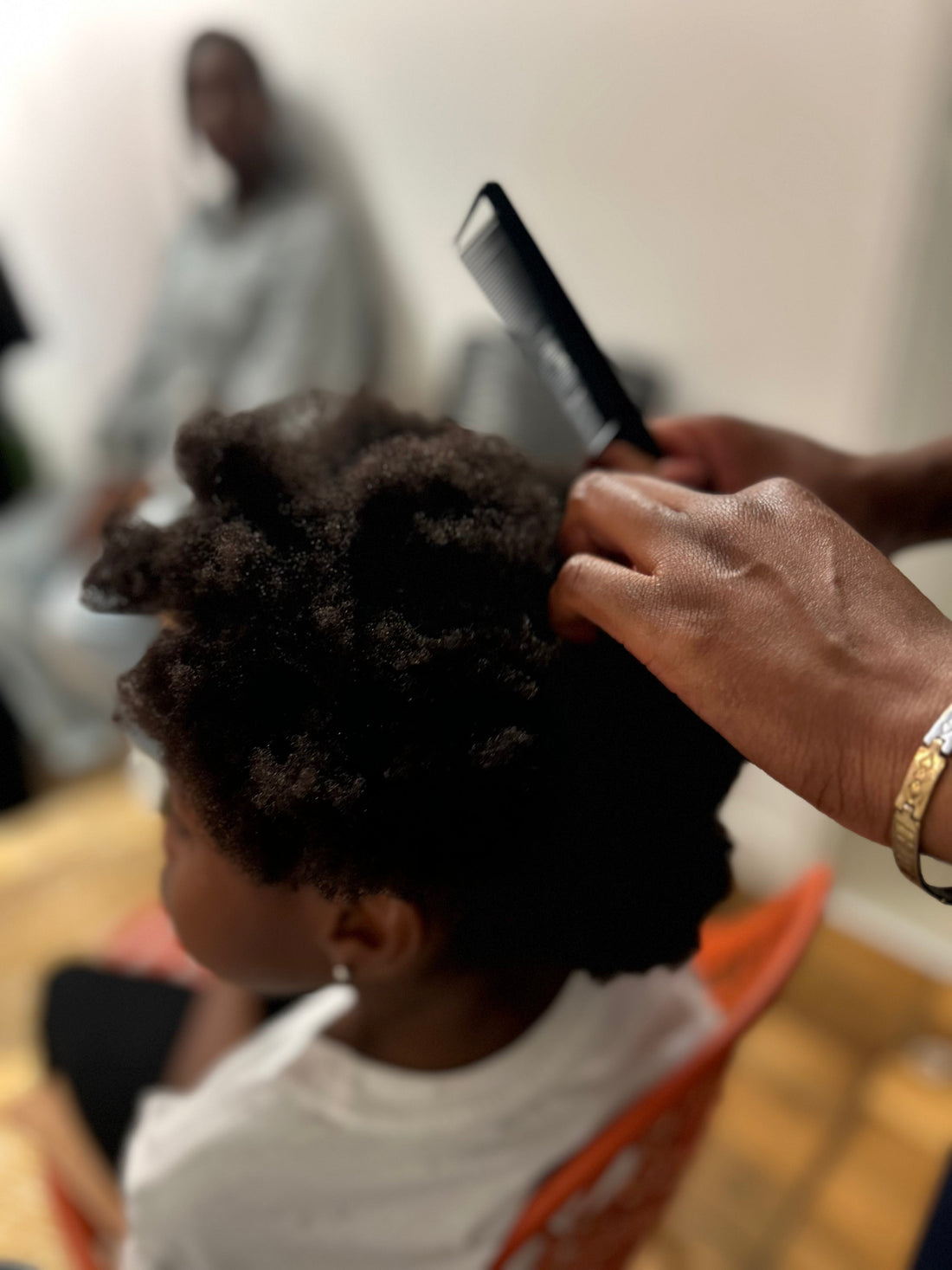 Démêler les cheveux afro d'un enfant sans larmes : la méthode douce Littlenappyhair